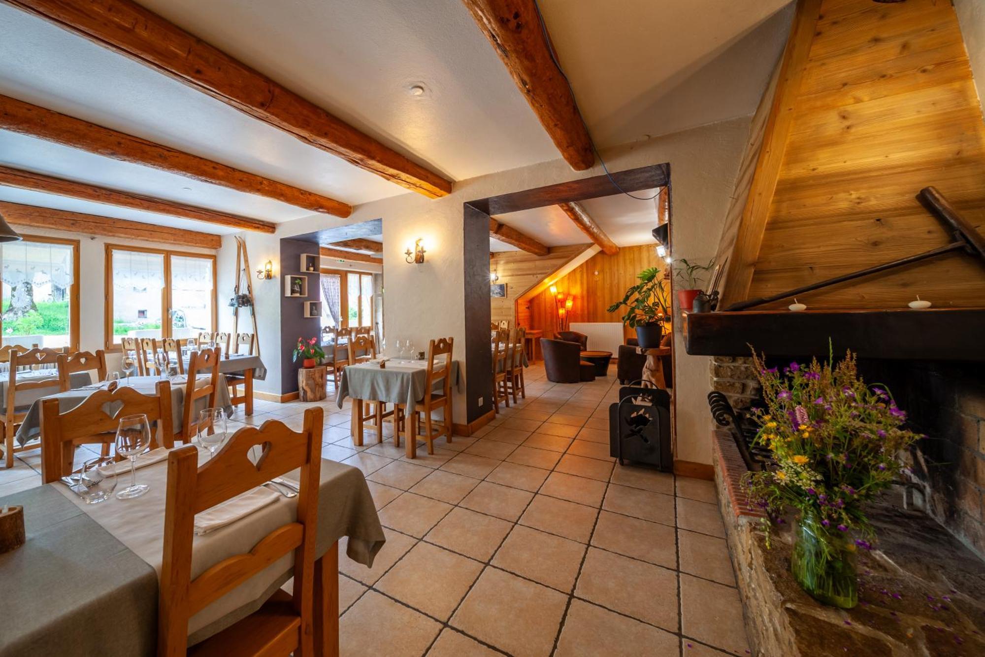 Auberge Des Montauds - Hotel & Restaurant Villard-de-Lans Ngoại thất bức ảnh