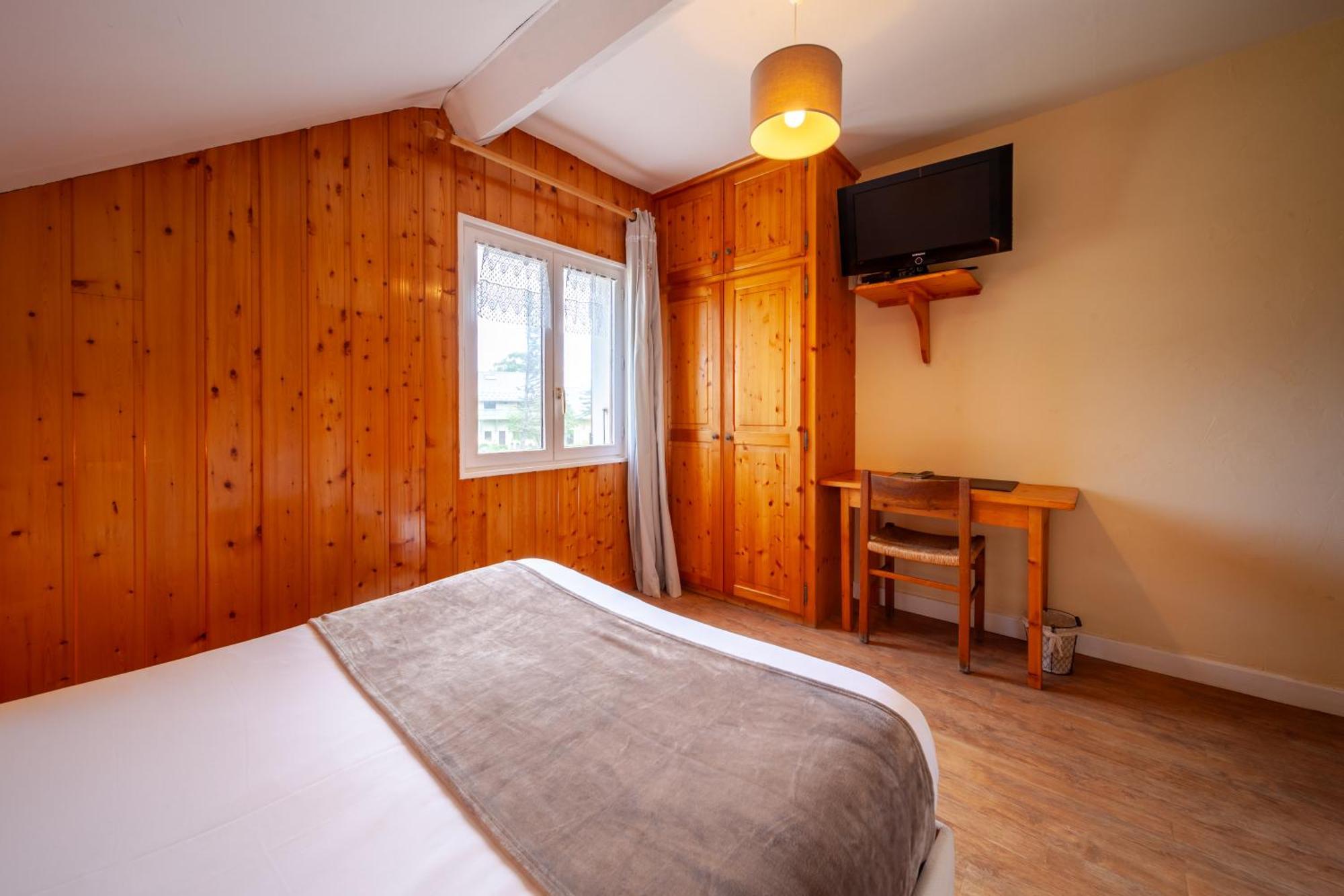 Auberge Des Montauds - Hotel & Restaurant Villard-de-Lans Phòng bức ảnh