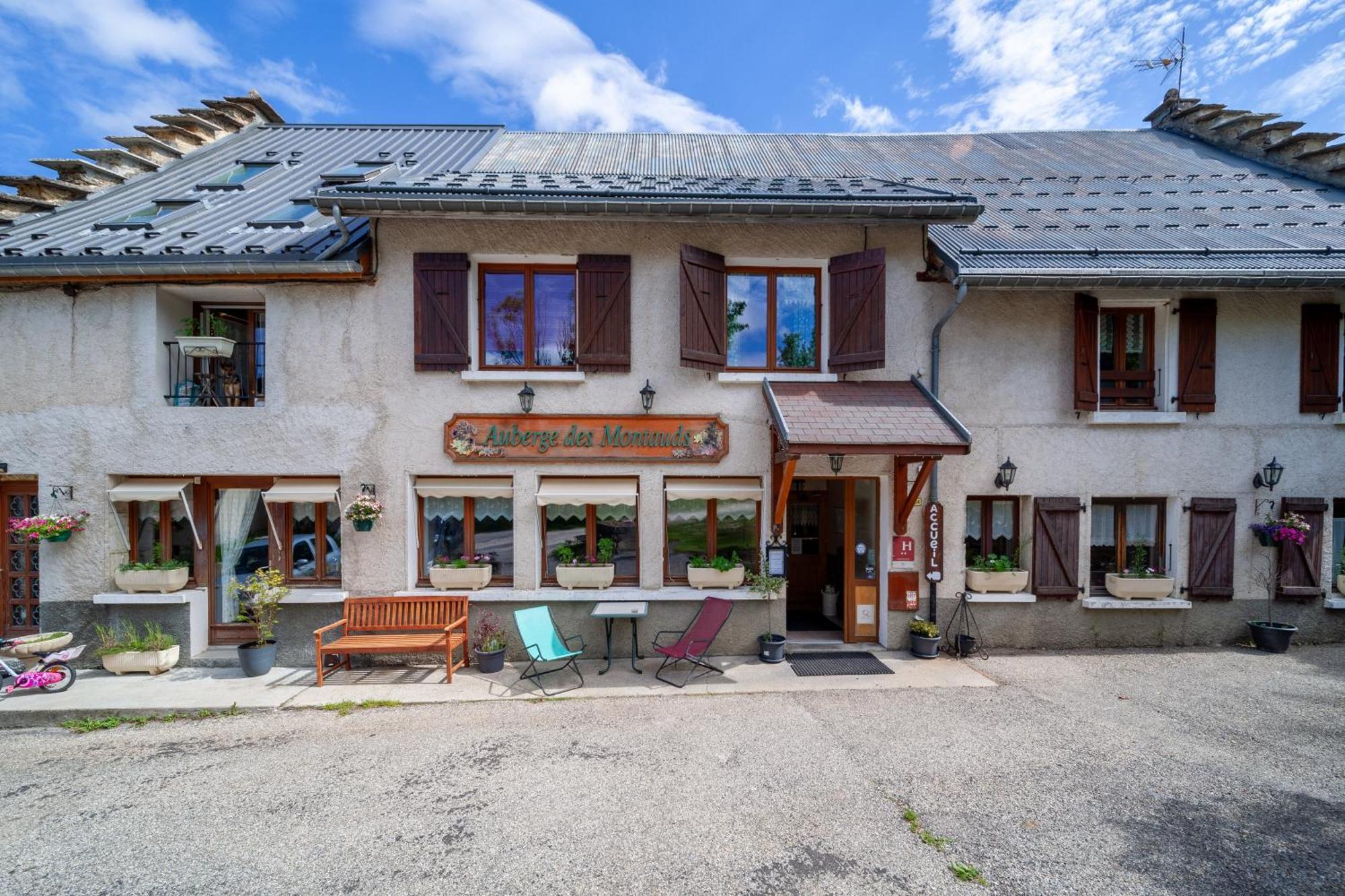 Auberge Des Montauds - Hotel & Restaurant Villard-de-Lans Ngoại thất bức ảnh