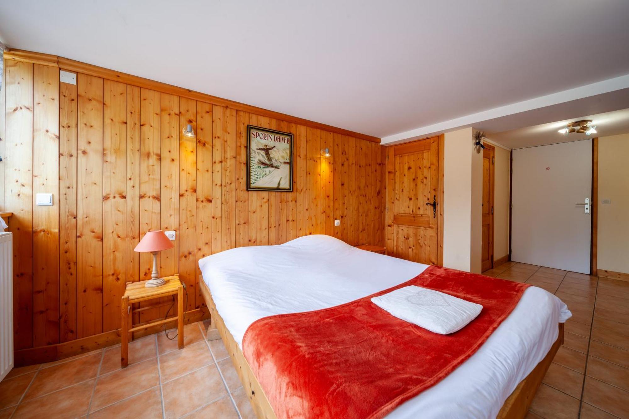Auberge Des Montauds - Hotel & Restaurant Villard-de-Lans Phòng bức ảnh