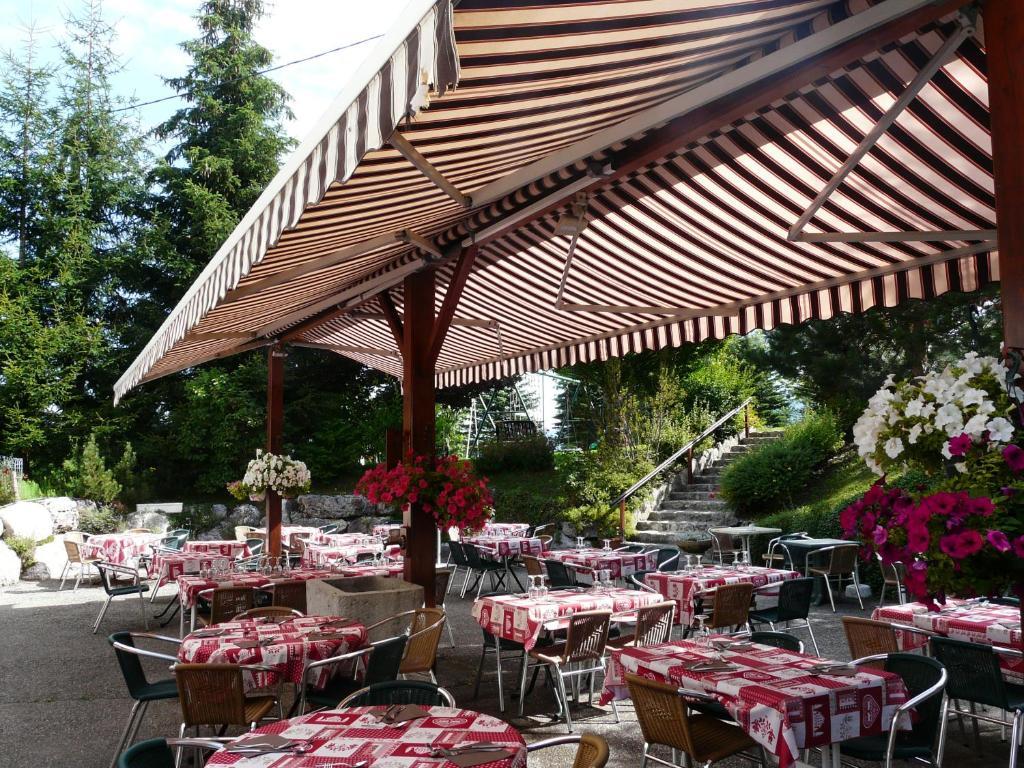 Auberge Des Montauds - Hotel & Restaurant Villard-de-Lans Ngoại thất bức ảnh